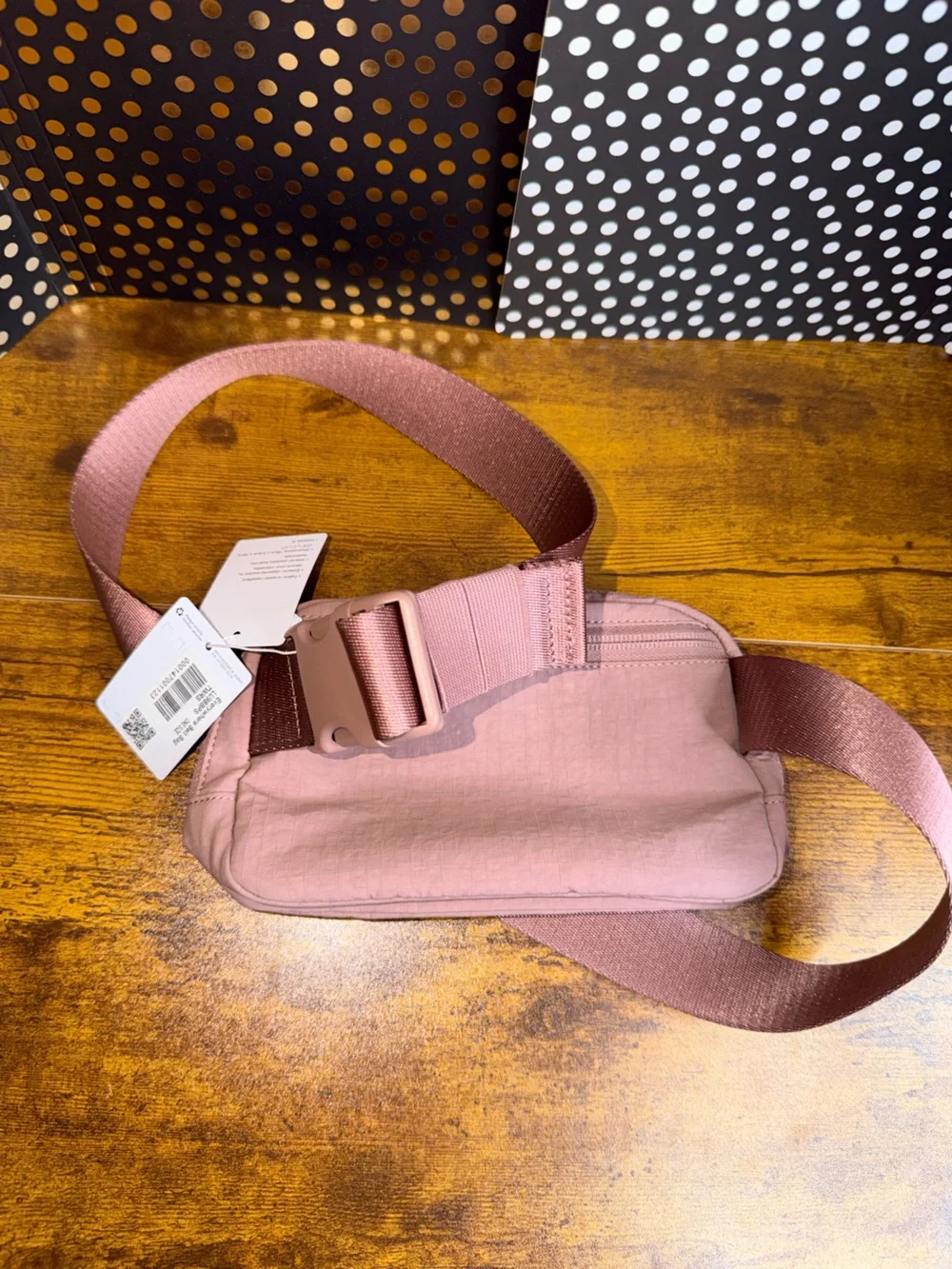 Lululemon Everywhere Belt Bag in Twilight Rose